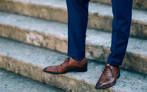 best dress shoes for navy suit